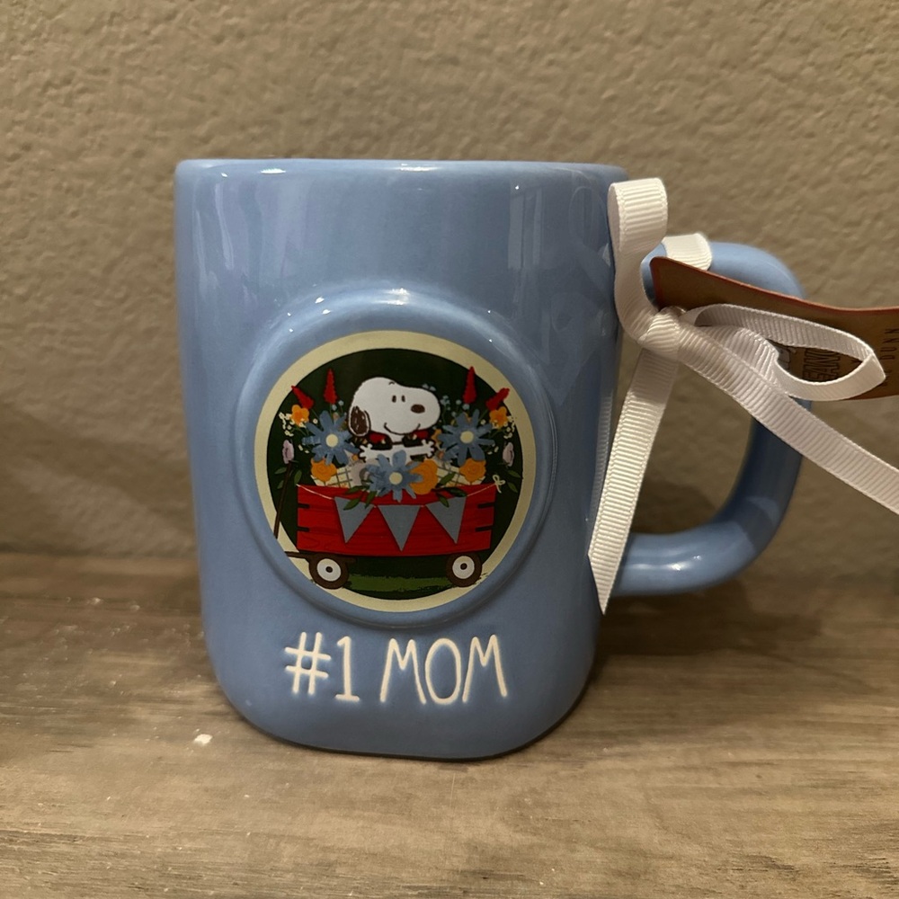 Peanuts/Rae Dunn #1 Mom Mug